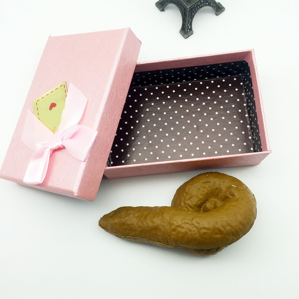 Fezes Falsas Realistas para Br - Fake Poop Gag Gift avaliação e preço